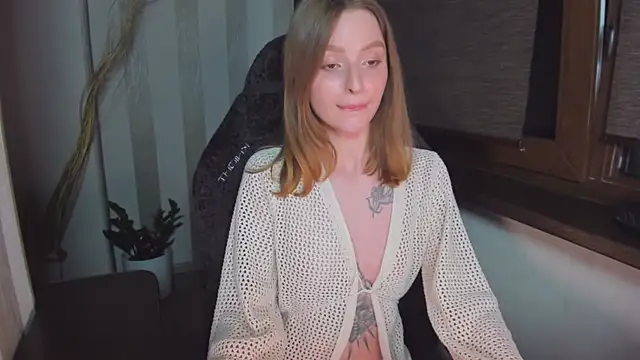 MollyRufousのライブXXXチャット