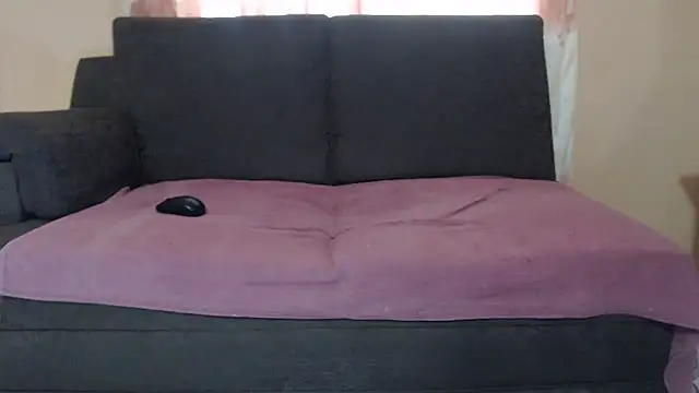 RoosePaarkerのライブXXXチャット