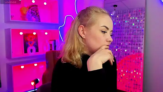 Chat +18 de StephanieSweety ao vivo