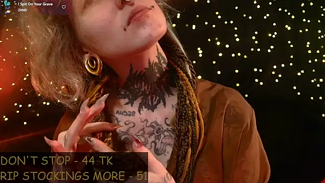 Chat XXX ao vivo de Littlespacemouse