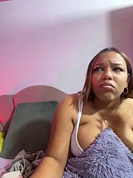 horny_babyss: απευθείας συνομιλία ΧΧΧ