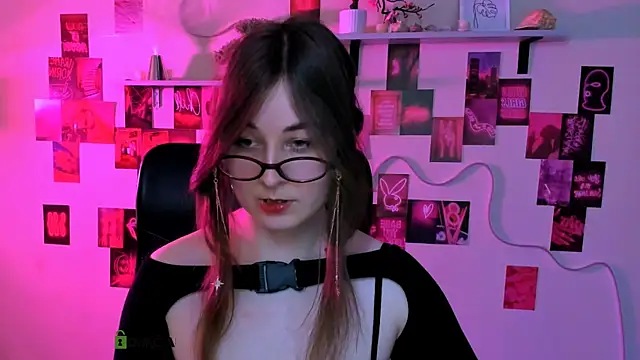 lilith_diva: απευθείας συνομιλία ΧΧΧ