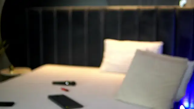 KylieKroftt's Live XXX Chat