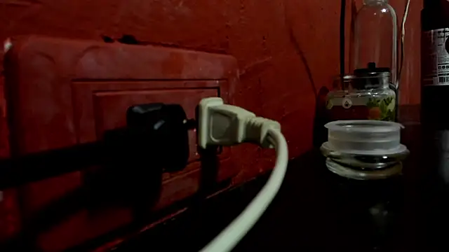 VincentSavage's Live XXX Chat