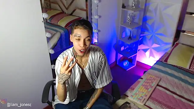 Czat XXX na żywo – Jonesliam23