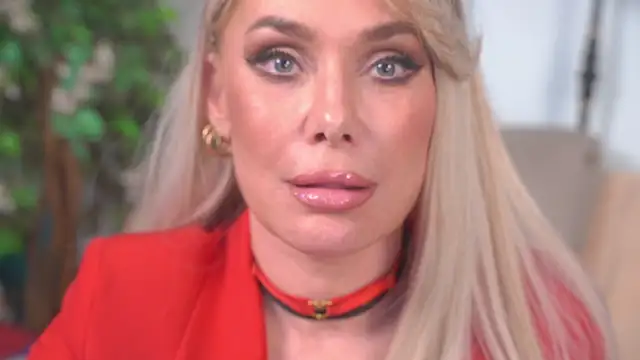 IsadoraDunkan's Live XXX Chat