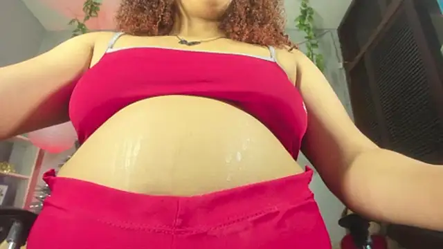 ROZZE_MILA's Live XXX Chat