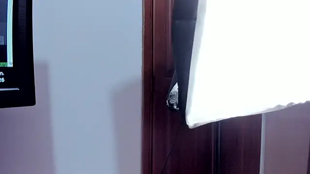 Czat XXX na żywo – TessaMonroee