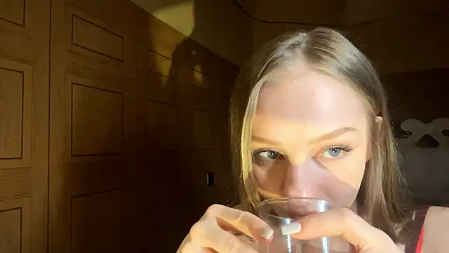 Anika_Socutehe's Live XXX Chat