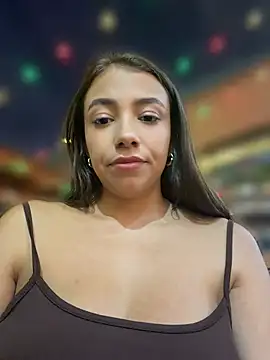 Czat XXX na żywo – Hall_16