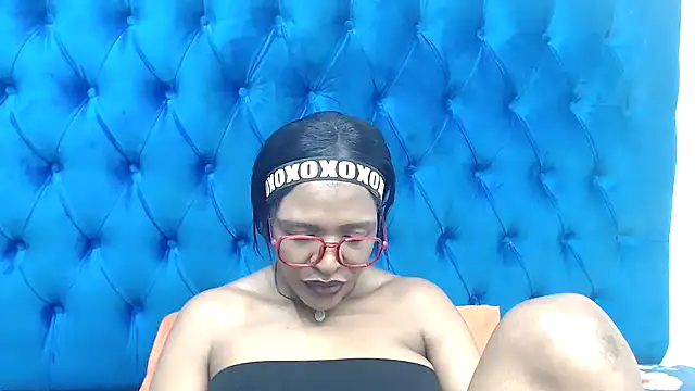 SpicyQueenxxxx's Live XXX Chat