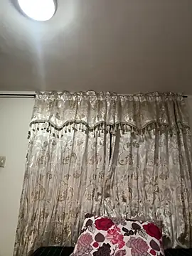 Tayler_Kim live XXX chat