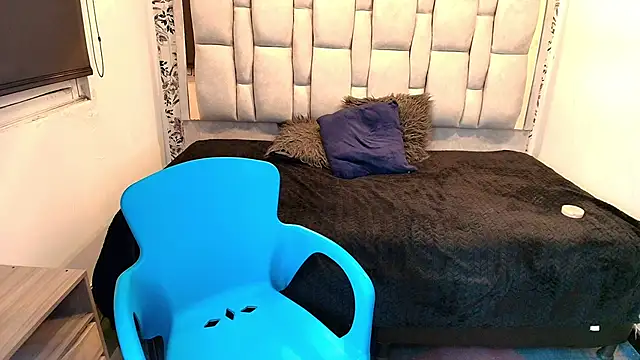 Keyla_Brunette_ 即時 XXX 聊天