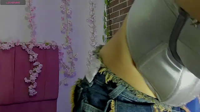 Czat XXX na żywo – megan_n