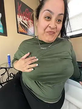 Tillymarie webcam show