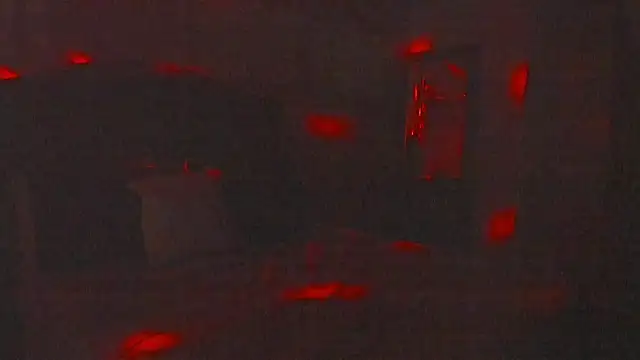 yiauanan Live XXX chat