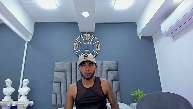 Robin_Rief Chat XXX live