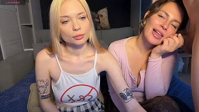 dollfromvenusn Webbikameraesitys