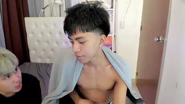 Chat XXX ao vivo de davincihugecock