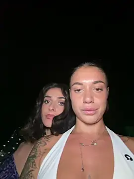 Show modela italianPassion na web-kameri