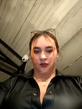 katty_42 即時 XXX 聊天