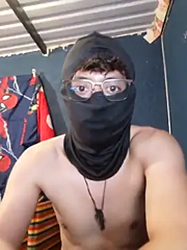 عرض كام Jossmaster