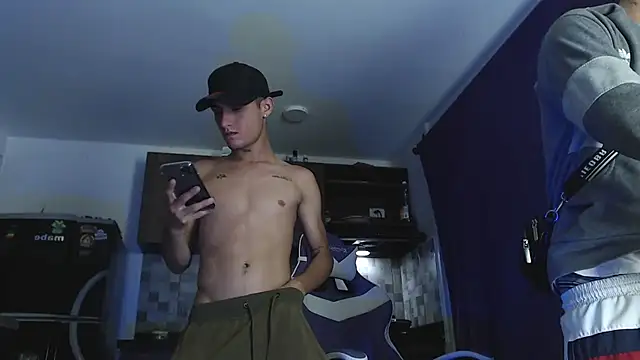 Show de sintabusexo01 na webcam