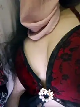 Almas-arabic: онлайн-секс-чат