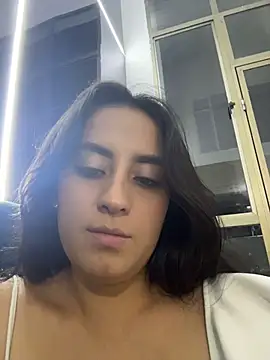 Antonella_Julieta 网络视讯表演