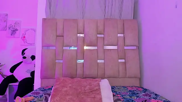 HilarySolis2 网络视讯表演