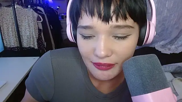 nomichuu's Webcam Show