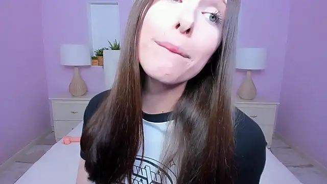 dark_k1tty 在線直播表演