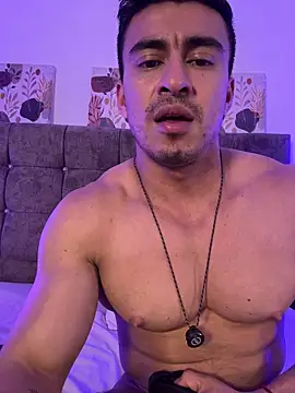 Chris_Clarck's Live XXX Chat