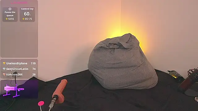 Markbrown's Live XXX Chat