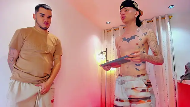 TheBatMansionのウェブカメラショー