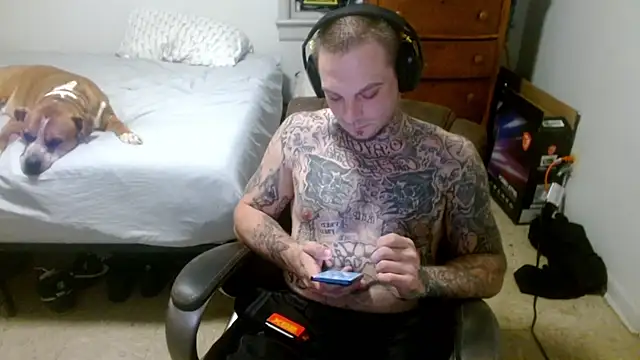 DADDY_KANE8--- Show in webcam