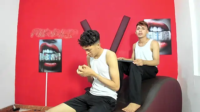 AVENGER_BOYS2026: απευθείας συνομιλία ΧΧΧ