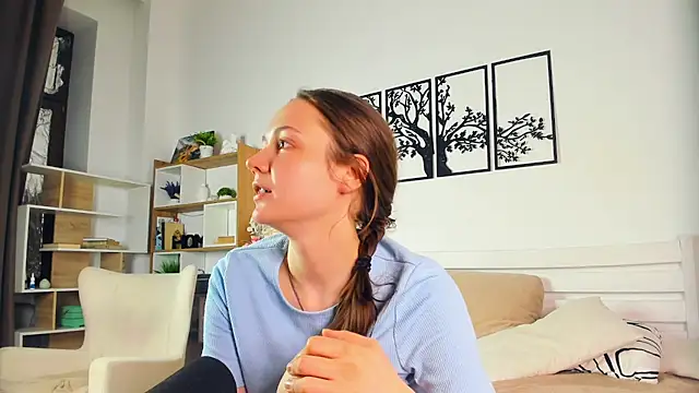 MalvinaTrafford Webcam show