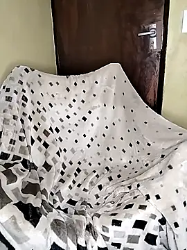 Breezyvikky 在線直播表演