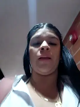 Layla-daringn Live XXX chat