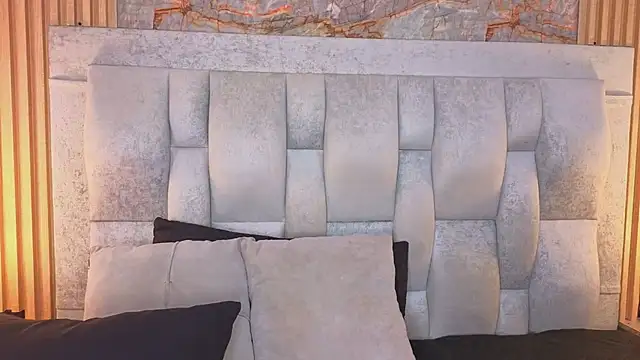 Katty_Roose2's Live XXX Chat