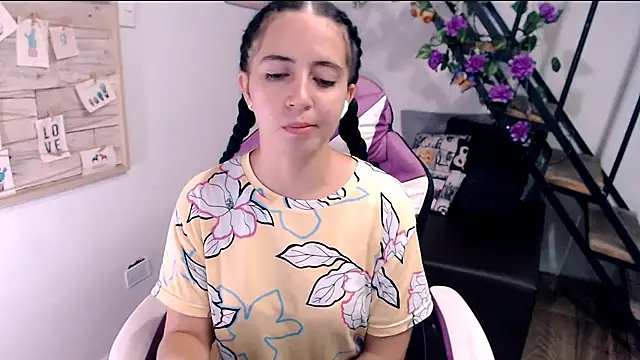 samantha_baby_ live XXX chat