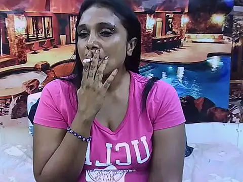 Chat XXX en directo de IndianSexyLady20