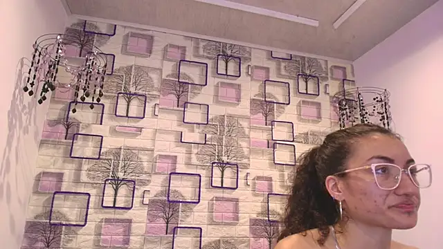 Samanthaa_Evanss Show Webcam