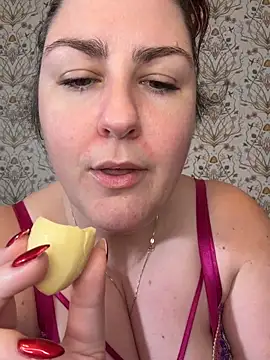 Lacey_BBW live XXX chat