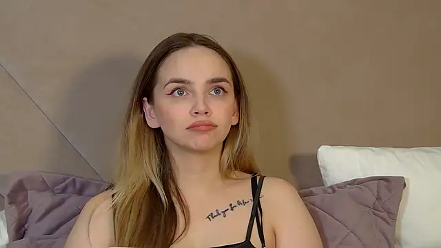 AnitaVenture: απευθείας συνομιλία ΧΧΧ