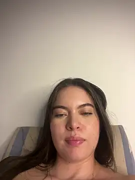 alyabelova's Live XXX Chat