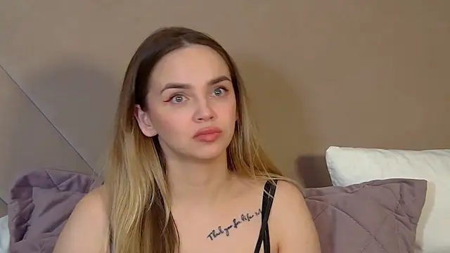 AnitaVenture's Live XXX Chat