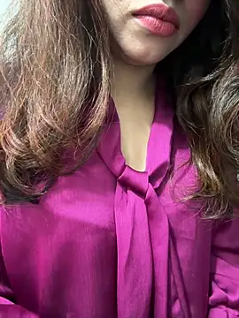 riya_sharma11 Adlı Modelin Web Kamerası Şovu