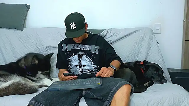 عرض كام Party_Straight